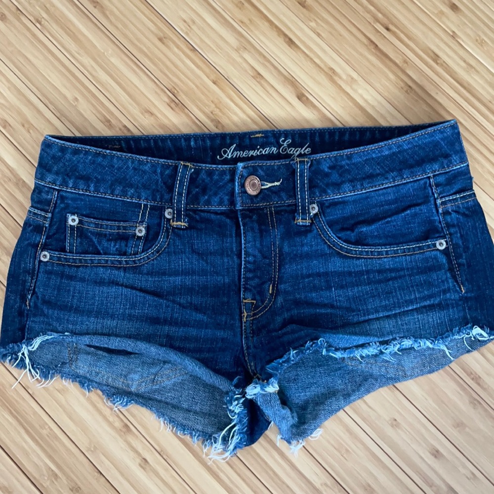 American eagle cut off shorts. Dark denim.